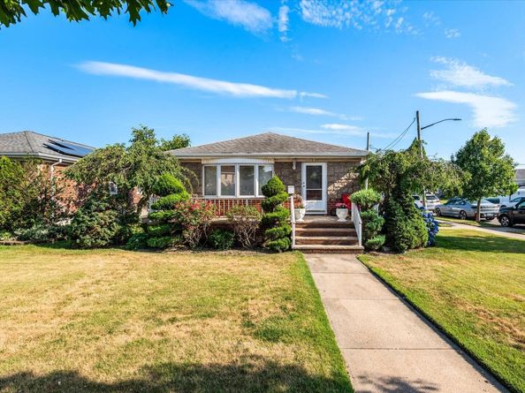 91-04 156th Avenue, Howard Beach NY 11414