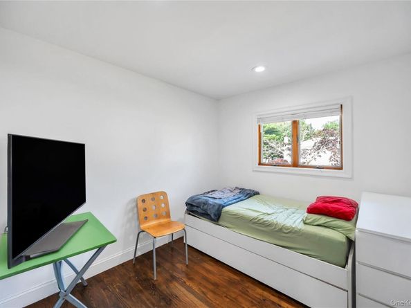 15 Fairway Drive, Old Bethpage NY 11804