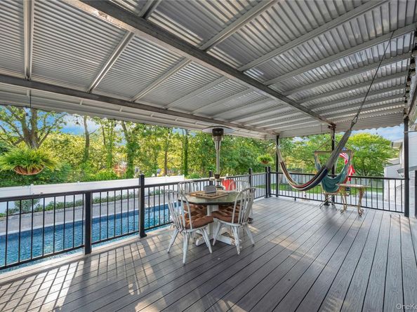 15 Fairway Drive, Old Bethpage NY 11804