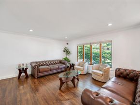 15 Fairway Drive, Old Bethpage NY 11804