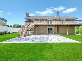 25 Hitching Post Lane, Glen Cove NY 11542