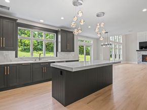 28 Meadow Glen Road, Northport NY 11768