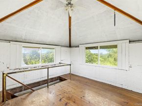 880 W Mill Road, Mattituck NY 11952