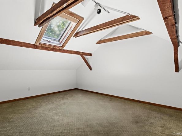 880 W Mill Road, Mattituck NY 11952
