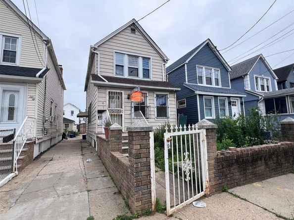 11617 141st Street, Jamaica NY 11436