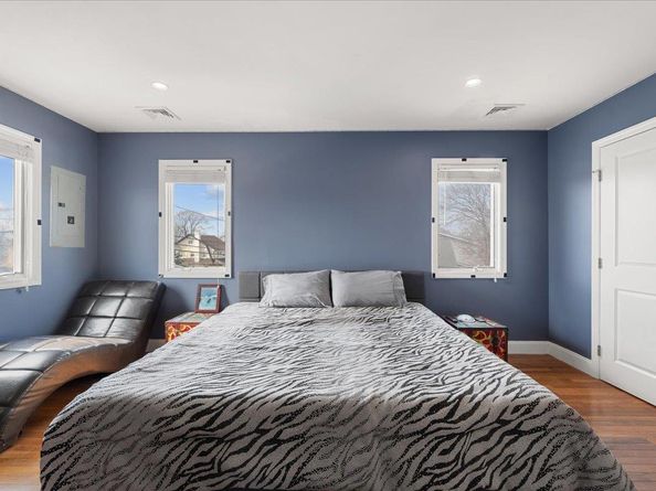 1136 west broadway, Hewlett NY 11557
