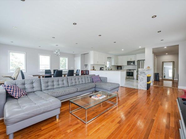1136 west broadway, Hewlett NY 11557