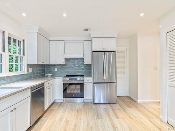 122 Main Street, Roslyn NY 11576