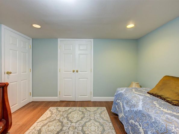 7126 170th Street, Fresh Meadows NY 11365