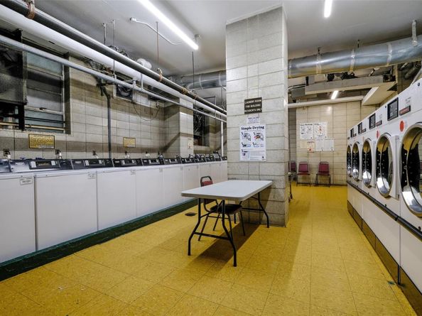 2550 Olinville Avenue 8H, Bronx NY 10467