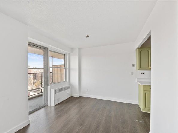 2550 Olinville Avenue 8H, Bronx NY 10467