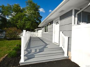 9 Pine Tree Drive, Shirley NY 11967