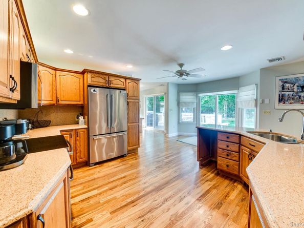 30 Brander Parkway, Shelter Island NY 11964