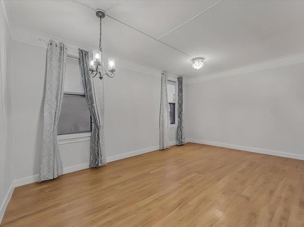 340 E Mosholu Parkway S 2J, Bronx NY 10458