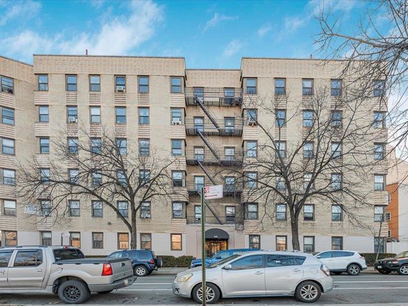 340 E Mosholu Parkway S 2J, Bronx NY 10458