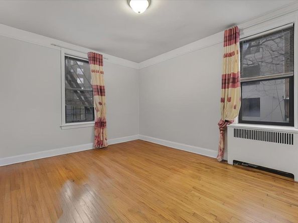 340 E Mosholu Parkway S 2J, Bronx NY 10458