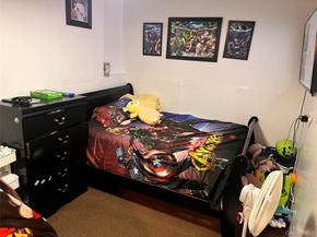 200-21 Hollis Avenue, Saint Albans NY 11412