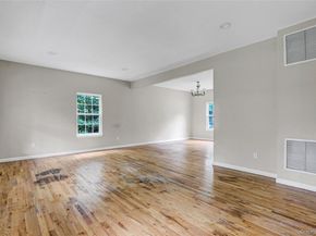 84 Robinson Avenue, Medford NY 11763