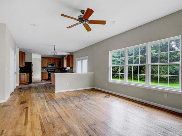 84 Robinson Avenue, Medford NY 11763