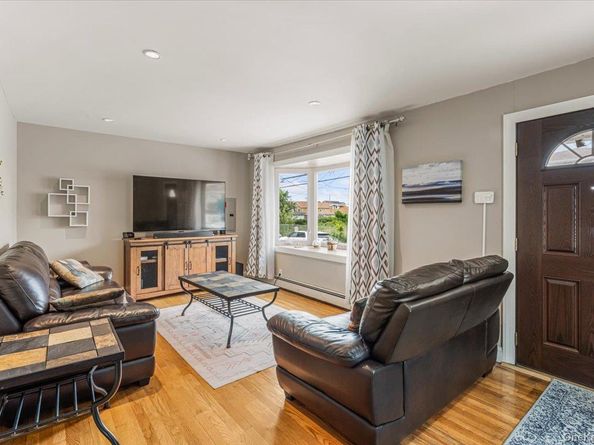 319 Beach 47th Street, Far Rockaway NY 11691