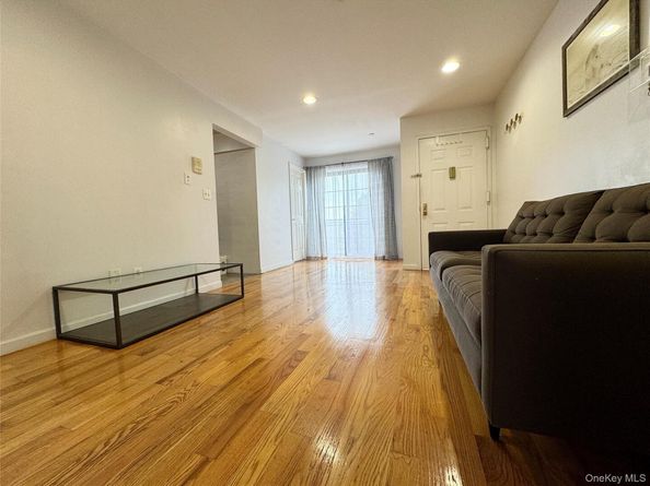 103-02 42nd Ave 4D, Corona NY 11368