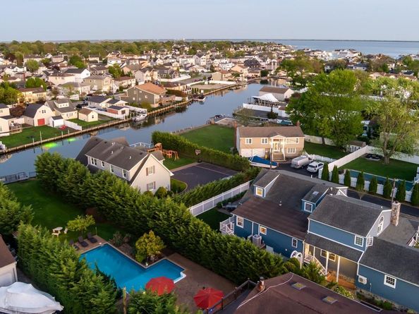 135 Ocean Avenue, Massapequa NY 11758