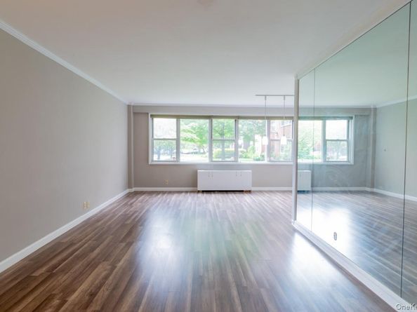 240 Garth Road 2G2, Scarsdale NY 10583