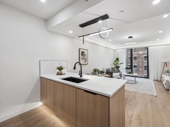 168 E 111th Street 4D, New York (Manhattan) NY 10029