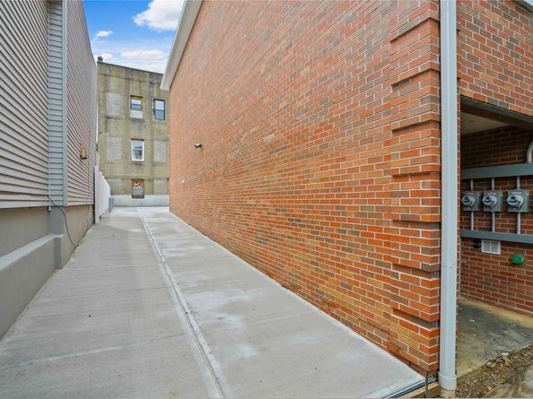 60-14 Menahan Street, Ridgewood NY 11385
