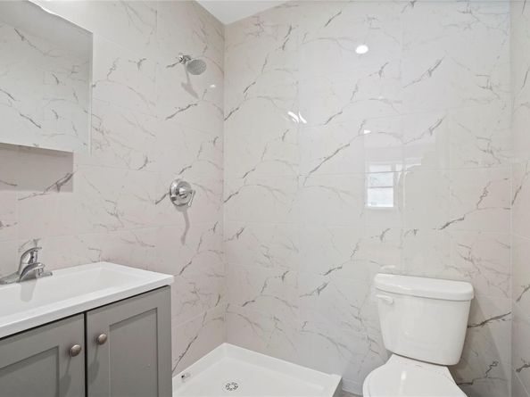 60-14 Menahan Street, Ridgewood NY 11385