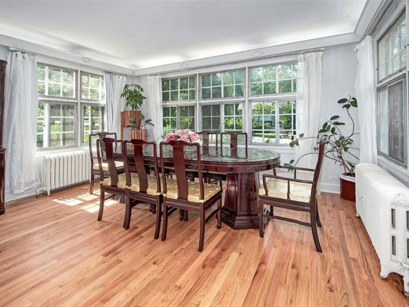2 Byworth Road, New Rochelle NY 10804