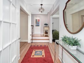 2 Byworth Road, New Rochelle NY 10804