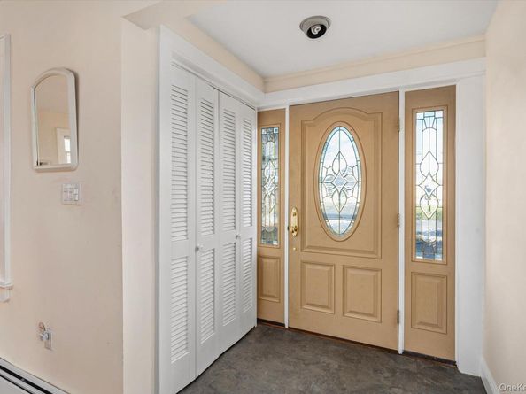 68 Stuart Avenue, Amityville NY 11701