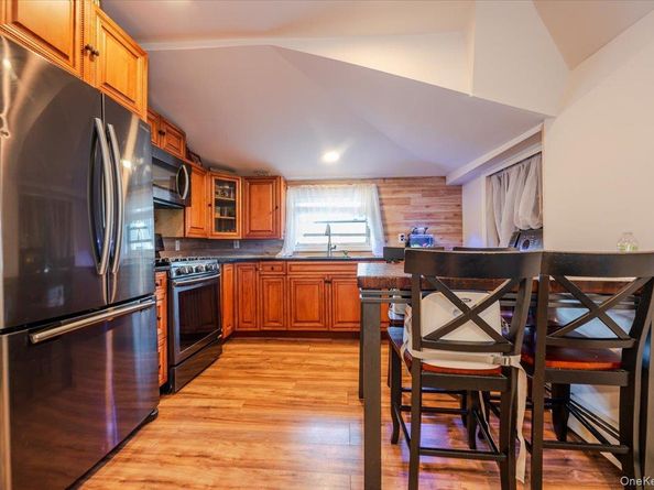 133B Edgewater Park 133B, Bronx NY 10465