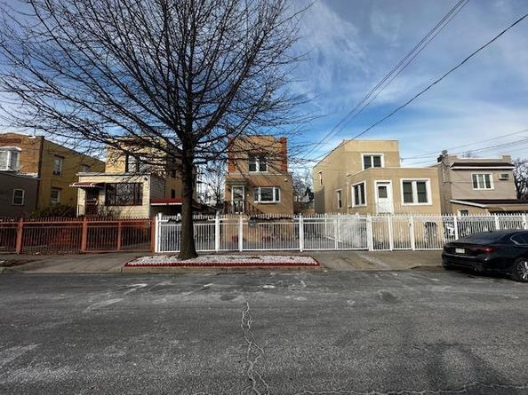 2335 Hermany Avenue, Bronx NY 10473