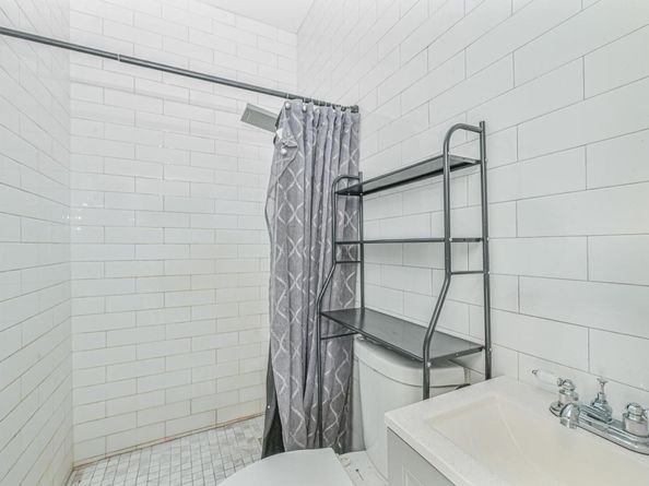 2243 Bathgate Ave, Bronx NY 10457