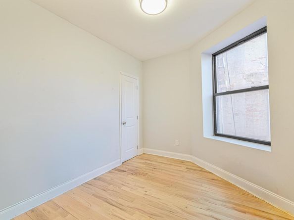 2243 Bathgate Ave, Bronx NY 10457