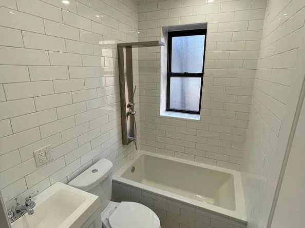 2243 Bathgate Ave, Bronx NY 10457