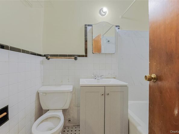 337 E 35th Street, Brooklyn NY 11203