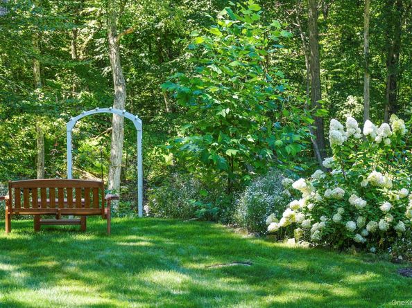 91 Oliver Road, Bedford NY 10506