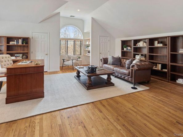 91 Oliver Road, Bedford NY 10506