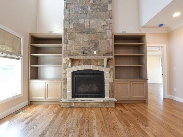103 Silver Beech Lane, Calverton NY 11933