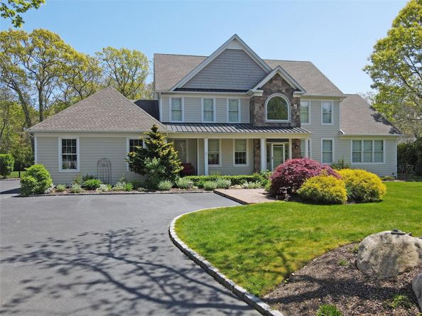 103 Silver Beech Lane, Calverton NY 11933