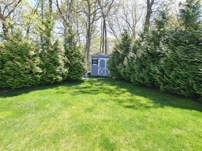 103 Silver Beech Lane, Calverton NY 11933