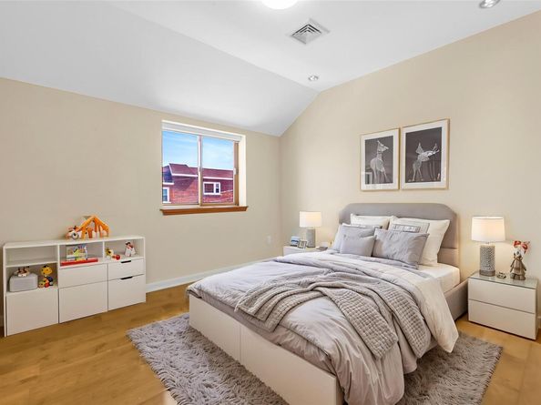 83-18 58th Avenue, Middle Village NY 11379