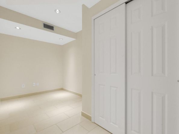 83-18 58th Avenue, Middle Village NY 11379