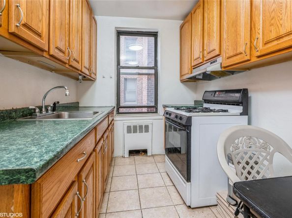 745 E 231 Street 4A, Bronx NY 10466