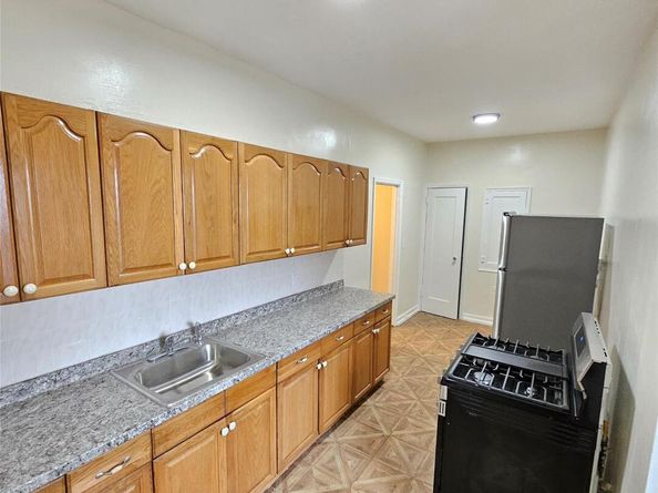 590 E 3rd Street 3H, Mount Vernon NY 10553
