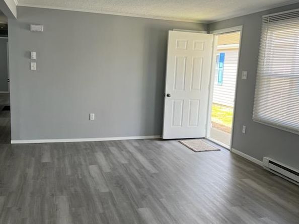 132 Village Circle W, Manorville NY 11949