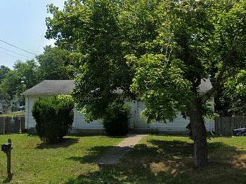 609 Meade Avenue
